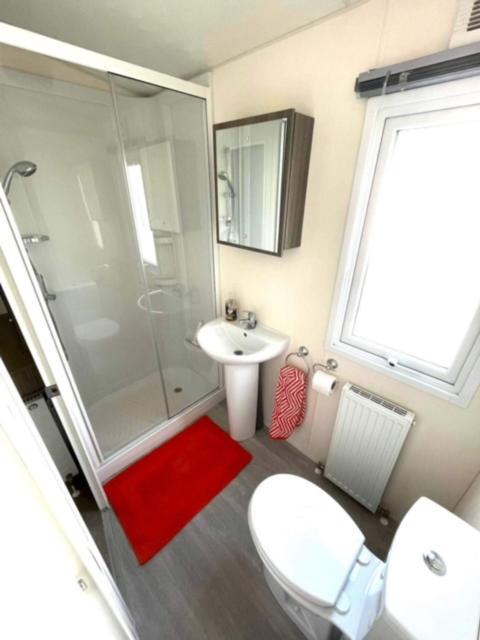 The Rannoch Len 1 Hotel Forfar Bagian luar foto